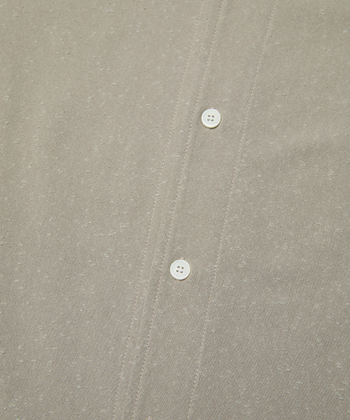 MMIC(エムエムアイシー)の「MODE SHIRT (KHAKI BEIGE)(シャツ/ブラウス・メンズ・その他・M/L/XL)」の3枚目の写真