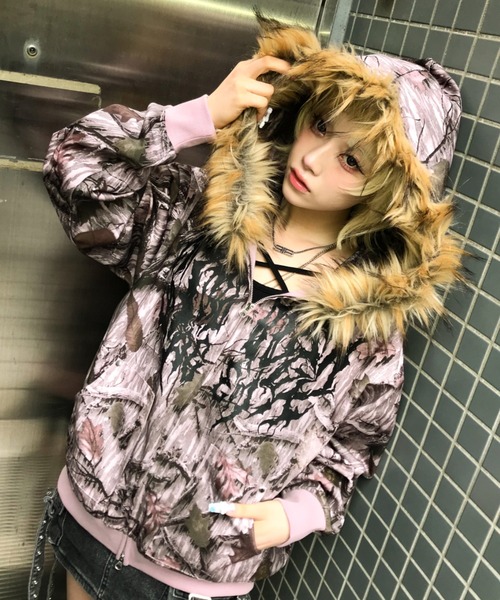 A'GEM/9 × .kom 『A'GEM/エージェム』 迷彩ファー付ジップパーカー A