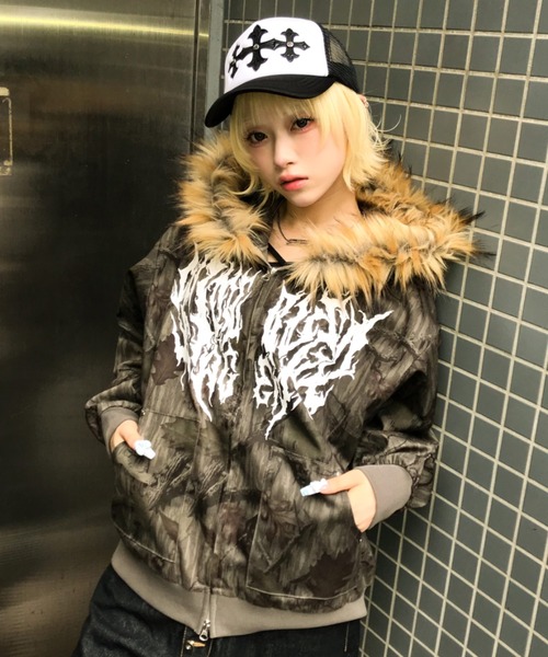 A'gem（エージェム）の「A'GEM/9 × .kom 『A'GEM/エージェム』 迷彩ファー付ジップパーカー（パーカー・レディース・カーキ/ピンク・FREE）」の11枚目の写真