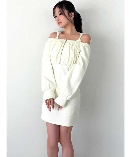 RESEXXY(リゼクシー)の「アンサンブルフーディワンピース(ワンピース・レディース・ブラック/ブルー/ホワイト/ライトグレー・SMALL/MEDIUM)」の19枚目の写真