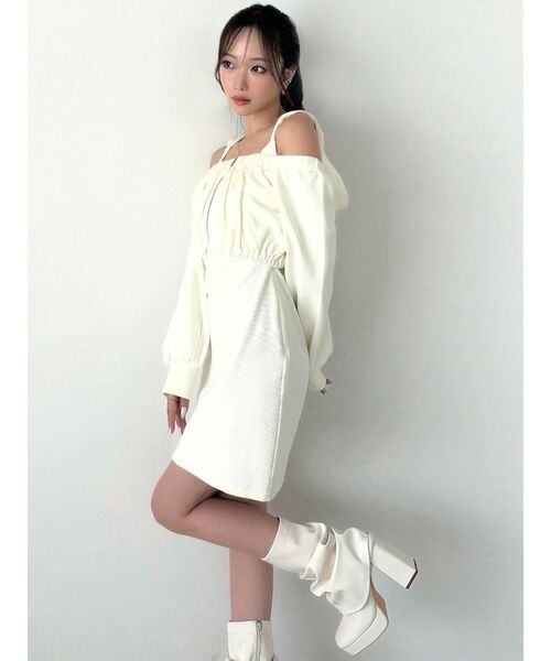 RESEXXY(リゼクシー)の「アンサンブルフーディワンピース(ワンピース・レディース・ブラック/ブルー/ホワイト/ライトグレー・SMALL/MEDIUM)」の20枚目の写真