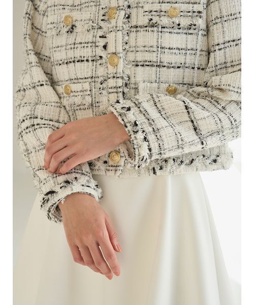 SNIDEL（スナイデル）の「デタッチャブルフリルカラーツイードジャケット（ノーカラージャケット・レディース・ホワイト・1/0）」の8枚目の写真