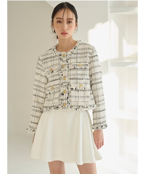 SNIDEL（スナイデル）の「デタッチャブルフリルカラーツイードジャケット（ノーカラージャケット・レディース・ホワイト・1/0）」の13枚目の写真