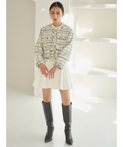 SNIDEL（スナイデル）の「デタッチャブルフリルカラーツイードジャケット（ノーカラージャケット・レディース・ホワイト・1/0）」の15枚目の写真