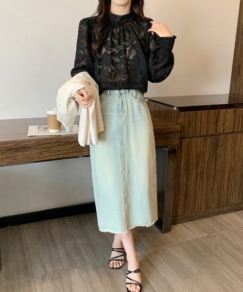 SEU(エスイーユー)の「ジャガードフラワーバルーンスリーブブラウス 長袖 秋服 オフィスカジュアル きれいめカジュアル レディース韓国(シャツ/ブラウス・レディース・ベージュ/ピンク/ブラック/ブルー/グレー・フリー)」の12枚目の写真