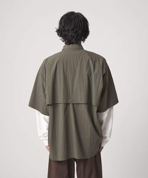 CITEN（シテン）の「＜CITEN＞ユーティリティーハーフスリーブシャツ（シャツ/ブラウス・メンズ・ダークグレー/ベージュ・L/M）」の10枚目の写真