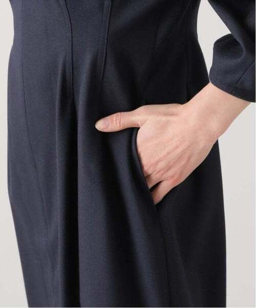 VERMEIL par iena(ヴェルメイユパーイエナ)の「《追加4》P/Ry ウエストシェイプワンピース(ワンピース・レディース・ネイビー・40/38/36)」の14枚目の写真
