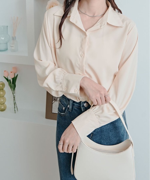 kirakiraShop(キラキラショップ)の「ソフトタッチ ベーシック シャツ(シャツ/ブラウス・レディース・ブルー/ブラック/ホワイト/ベージュ/チャコール・FREE)」の7枚目の写真