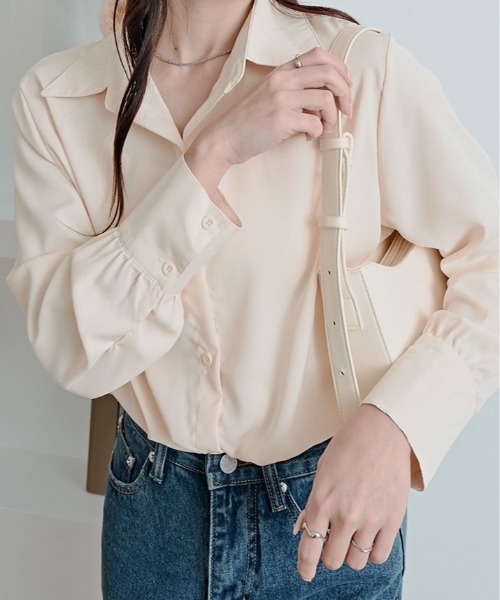 kirakiraShop(キラキラショップ)の「ソフトタッチ ベーシック シャツ(シャツ/ブラウス・レディース・ブルー/ブラック/ホワイト/ベージュ/チャコール・FREE)」の9枚目の写真