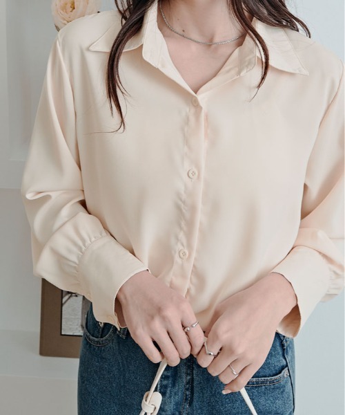 kirakiraShop(キラキラショップ)の「ソフトタッチ ベーシック シャツ(シャツ/ブラウス・レディース・ブルー/ブラック/ホワイト/ベージュ/チャコール・FREE)」の11枚目の写真