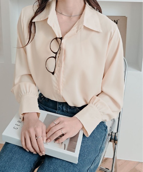 kirakiraShop(キラキラショップ)の「ソフトタッチ ベーシック シャツ(シャツ/ブラウス・レディース・ブルー/ブラック/ホワイト/ベージュ/チャコール・FREE)」の12枚目の写真