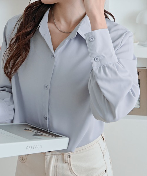 kirakiraShop(キラキラショップ)の「ソフトタッチ ベーシック シャツ(シャツ/ブラウス・レディース・ブルー/ブラック/ホワイト/ベージュ/チャコール・FREE)」の17枚目の写真
