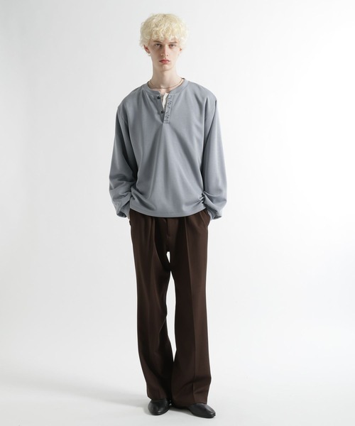 HARE（ハレ）の「シシュウヘンリーネックカット(HARE)（Tシャツ/カットソー・メンズ・ライトブルー/ブラック・FREE）」の6枚目の写真