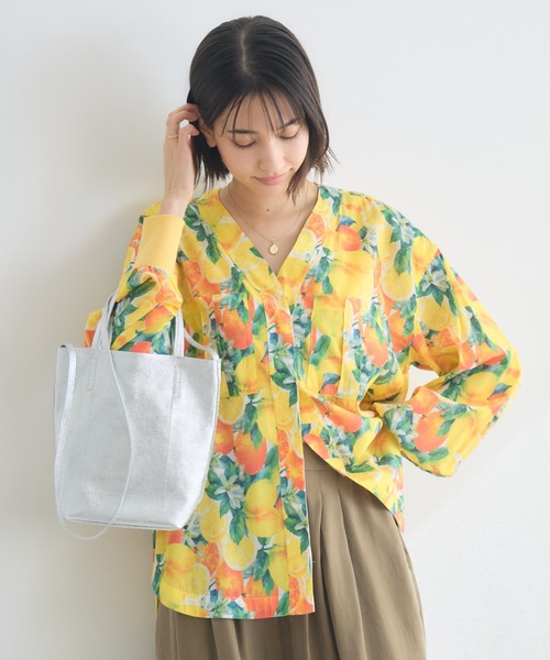 KATHARINE ROSS（キャサリンロス）の「【KATHARINE ROSS】アソートスカーフプリント長袖ブラウス（シャツ/ブラウス・レディース・イエロー/ピンク/グリーン・FREE）」の7枚目の写真