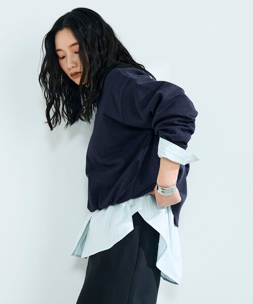 fredy emue(フレディエミュ)の「裾インゴムブークレープルオーバー(Tシャツ/カットソー・レディース・イエロー/アイボリー/ネイビー/ベージュ・38)」の2枚目の写真