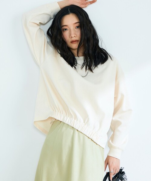 fredy emue(フレディエミュ)の「裾インゴムブークレープルオーバー(Tシャツ/カットソー・レディース・イエロー/アイボリー/ネイビー/ベージュ・38)」の1枚目の写真