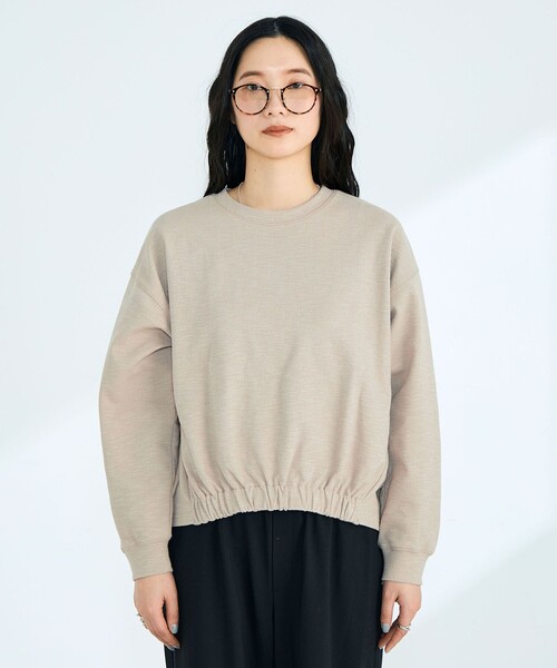 fredy emue(フレディエミュ)の「裾インゴムブークレープルオーバー(Tシャツ/カットソー・レディース・イエロー/アイボリー/ネイビー/ベージュ・38)」の5枚目の写真