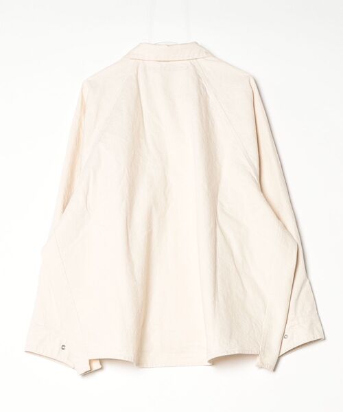 my beautiful landlet(マイビューティフルランドレット)の「【my beautiful landlet】 PIGMENT PRINT WASHED DENIM RAGLAN OVERSIZE SHIRT - kinari(シャツ/ブラウス・メンズ・キナリ・0/1)」の2枚目の写真