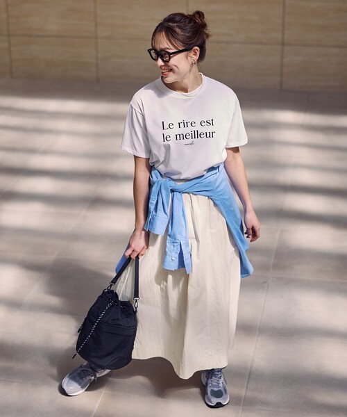 ANY(エニィ)の「アソートロゴラウンドヘムTシャツ(Tシャツ/カットソー・レディース・ホワイト系/ホワイト系1/ホワイト系2/グレー系/グレー系3・X-LARGE)」の11枚目の写真