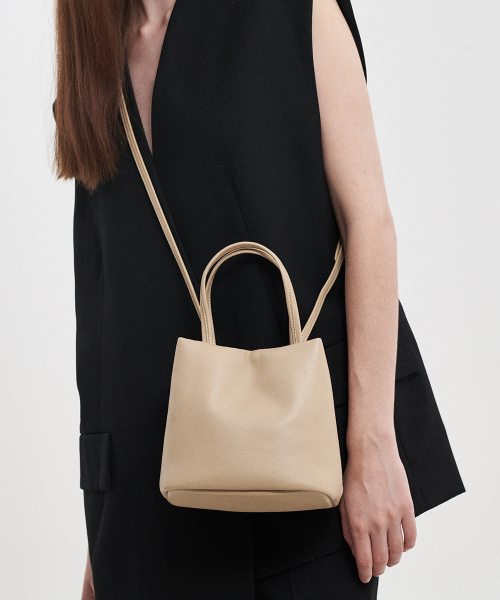 I BAG YOUR PARDON（アイバック ユア パードン）の「clover puffy BAG (4 colors)（トートバッグ・レディース・ブラウン系その他/ダークグレー/Beige/ブラック・FREE）」の6枚目の写真
