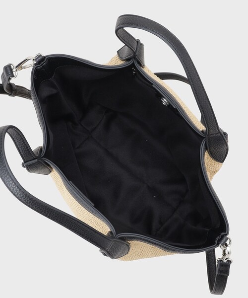 INDIVI（インディヴィ）の「【2WAY】ペーパーミドルバッグ（トートバッグ・レディース・ブラック系4/ベージュ系4・00）」の12枚目の写真