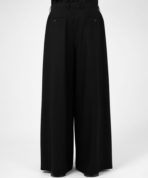 LAD MUSICIAN（ラッドミュージシャン）の「WOOL GABARDINE FRONT VENTS PANTS（スラックス・メンズ・ブラック・46/44/42）」の4枚目の写真