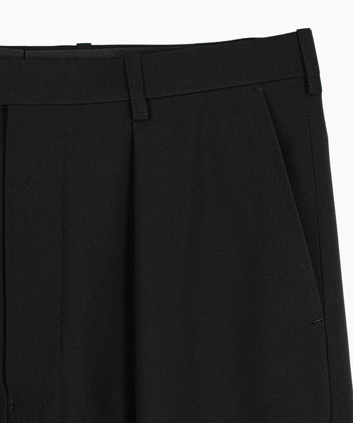 LAD MUSICIAN（ラッドミュージシャン）の「WOOL GABARDINE FRONT VENTS PANTS（スラックス・メンズ・ブラック・46/44/42）」の10枚目の写真