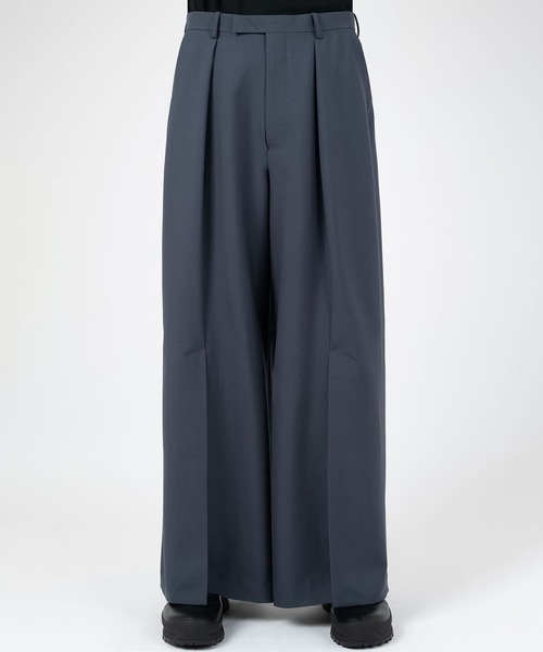 LAD MUSICIAN（ラッドミュージシャン）の「WOOL GABARDINE FRONT VENTS PANTS（スラックス・メンズ・ブラック・46/44/42）」の6枚目の写真