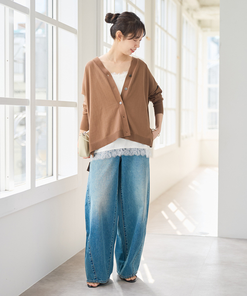 Spick & Span（スピックアンドスパン）の「サテンレースキャミソール（キャミソール・レディース・ブラウン/ネイビー/ホワイト・FREE）」の4枚目の写真