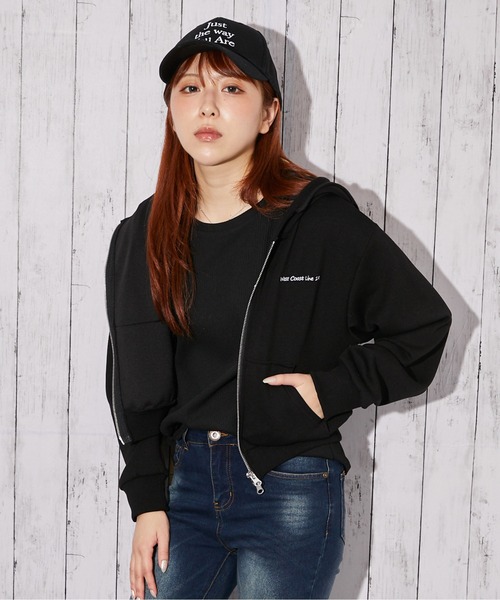 GORGE(ゴージ)の「《ダンボール 刺繍ロゴ》パーカー/カジュアル×シンプル/春秋/全3色(パーカー・レディース・アイボリー/ブラック/グレー・F)」の12枚目の写真