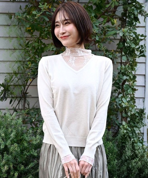 Ehre style（エーレスタイル）の「時短で素敵に 1枚で完成 レース付ニット（ニット/セーター・レディース・ブラック/アイボリー・FREE）」の2枚目の写真