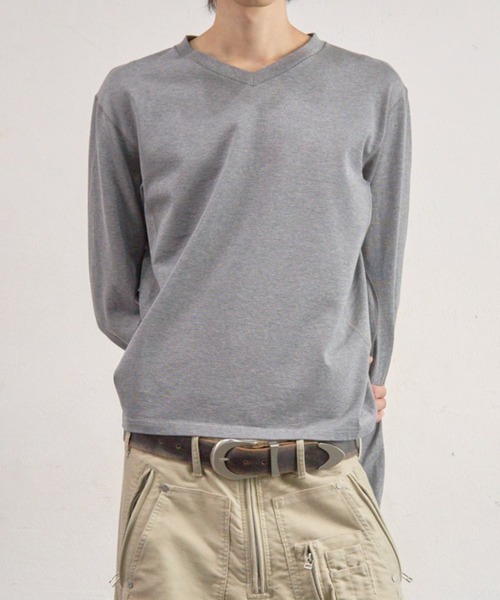 NVRFRGT（ネヴァーフォーゲット）の「【NVRFRGT】PANELLED V-NECK LONG SLEEVE T-SHIRT（Tシャツ/カットソー・メンズ・チャコールグレー/ブラウン・3/2）」の5枚目の写真