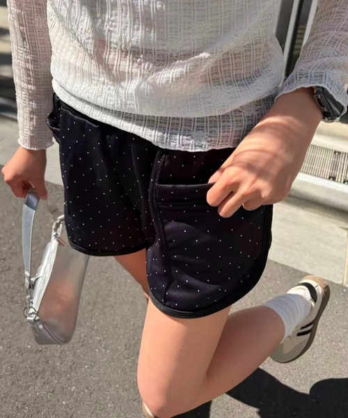 mebole(メボレ)の「トゥインクルスパークショートパンツ(スウェットパンツ・レディース・ホワイト/ブラック・FREE)」の20枚目の写真