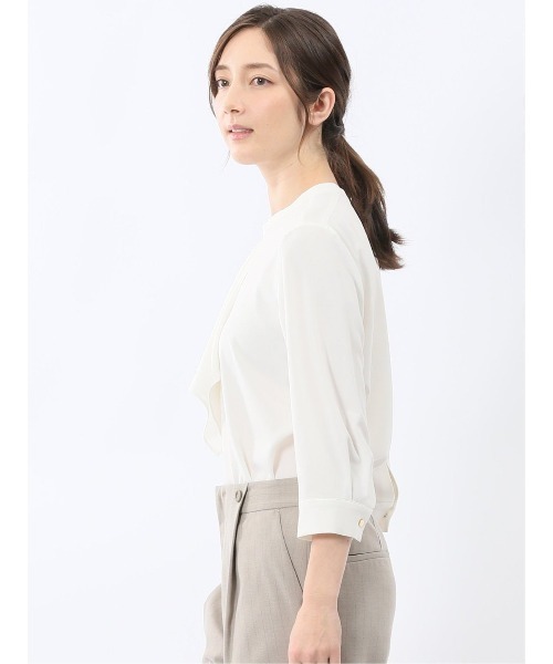 m.f.editorial(エムエフエディトリアル)の「【ストレッチ イージーケア】m.f.エディトリアル レディース ラッフル フリル 7分袖 プルオーバー ブラウス(シャツ/ブラウス・レディース・ネイビー/アイボリー/サックスブルー・MEDIUM/LARGE)」の5枚目の写真