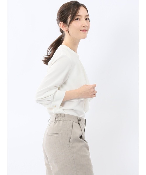 m.f.editorial(エムエフエディトリアル)の「【ストレッチ イージーケア】m.f.エディトリアル レディース ラッフル フリル 7分袖 プルオーバー ブラウス(シャツ/ブラウス・レディース・ネイビー/アイボリー/サックスブルー・MEDIUM/LARGE)」の7枚目の写真