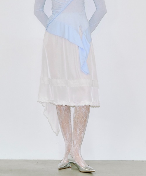 JOSE MOON（ジョゼムーン）の「CROSS OVER LACE SKIRT/クロスオーバーレーススカート（スカート・レディース・イエロー系その他/ブラック/ホワイト・FREE）」の2枚目の写真