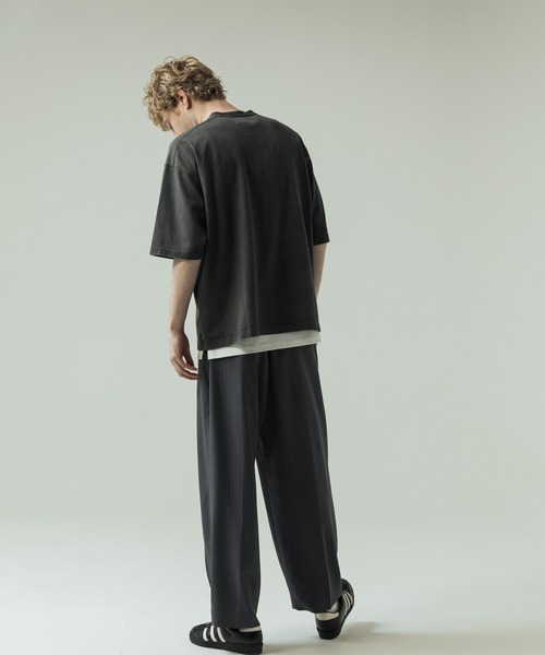 SLICK（スリック）の「【SLICK/スリック】Pigment Dye Henley Neck T-Shirt/ピグメントダイ ヘンリーネックTシャツ（Tシャツ/カットソー・メンズ・パープル/ライトグレー/ブラック・2/1/3）」の12枚目の写真