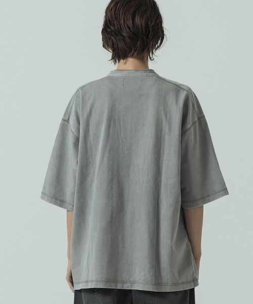 SLICK（スリック）の「【SLICK/スリック】Pigment Dye Henley Neck T-Shirt/ピグメントダイ ヘンリーネックTシャツ（Tシャツ/カットソー・メンズ・パープル/ライトグレー/ブラック・2/1/3）」の20枚目の写真