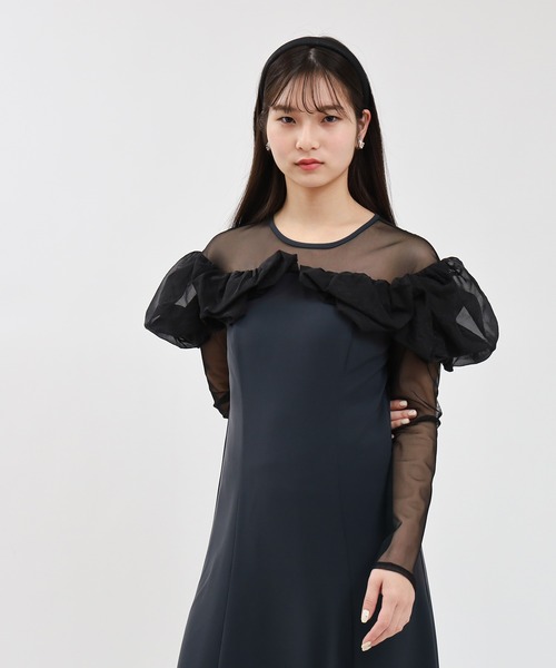 TRUDEA(トルディア)の「チュール使い ラッフルフリル フレアドレス(ドレス・レディース・ライトグレー/チャコールグレー/ブラック・MEDIUM)」の11枚目の写真