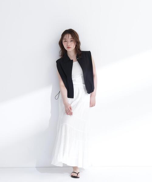 NATURAL BEAUTY BASIC（ナチュラルビューティーベーシック）の「ステンカラードロストジレ（ベスト・レディース・ベージュ/ブラック・ﾌﾘ-）」の8枚目の写真