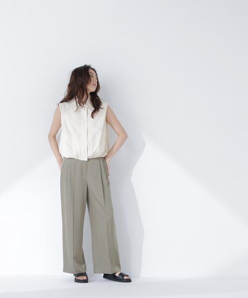 NATURAL BEAUTY BASIC（ナチュラルビューティーベーシック）の「ステンカラードロストジレ（ベスト・レディース・ベージュ/ブラック・ﾌﾘ-）」の14枚目の写真