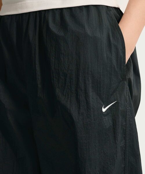 NIKE（ナイキ）の「ナイキ スポーツウェア ウィメンズ ミッドライズ 軽量 UV パンツ / Nike Sportswear Women's Mid-Rise Lightweight UV Pants IO3377-010 Black（その他パンツ・レディース・ブラック・XS/L/M/S/XL）」の12枚目の写真