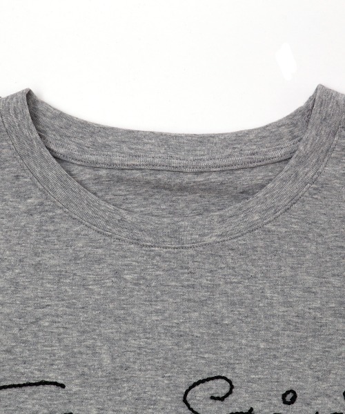 Rejoule(リジュール)の「立体刺繍 ロゴ半袖TEE(Tシャツ/カットソー・レディース・ホワイト/ブラック/グレー・FREE)」の5枚目の写真