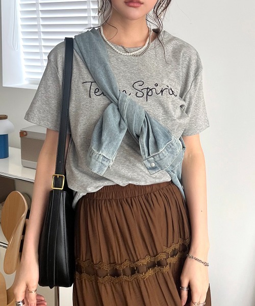 Rejoule(リジュール)の「立体刺繍 ロゴ半袖TEE(Tシャツ/カットソー・レディース・ホワイト/ブラック/グレー・FREE)」の12枚目の写真