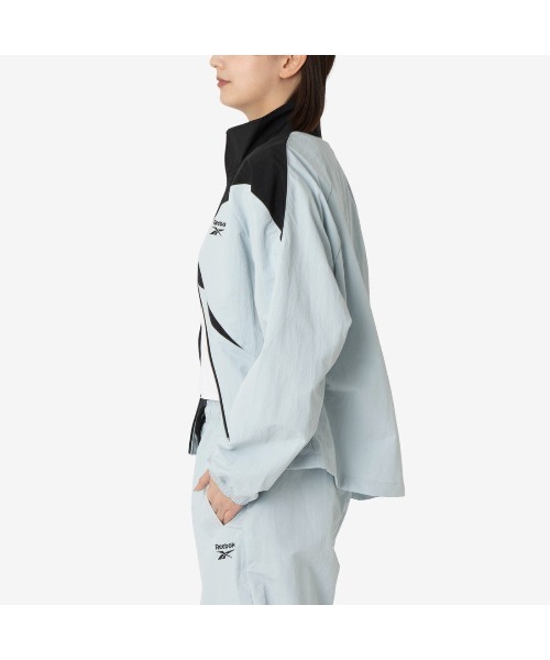 Reebok（リーボック）の「アイコン オープンヘム トラックトップ / WOMEN'S ICON OPEN HEM TRACKTOP（その他アウター・レディース・ブルー/ブラック/ピンク・LARGE/X-SMALL/SMALL/MEDIUM）」の13枚目の写真