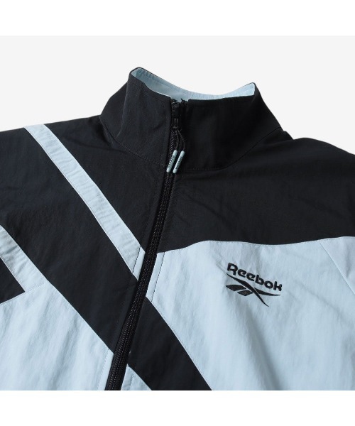 Reebok（リーボック）の「アイコン オープンヘム トラックトップ / WOMEN'S ICON OPEN HEM TRACKTOP（その他アウター・レディース・ブルー/ブラック/ピンク・LARGE/X-SMALL/SMALL/MEDIUM）」の16枚目の写真