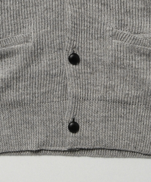 BEAMS BOY（ビームスボーイ）の「BEAMS BOY / 8ゲージ 畦編み ショールカラ―カーディガン（カーディガン/ボレロ・レディース・グレー/ネイビー・ONE SIZE）」の21枚目の写真