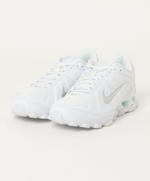NIKE(ナイキ)の「NIKE ナイキ W REAX 8 NSW SL レディーススニーカー トレーニングシューズ(ウィメンズリアックス8NSWSL)(スニーカー・レディース・ホワイト×ピンク/ブラック×ブラック/ホワイト・23.0cm/23.5cm/24.0cm/24.5cm/25.0cm)」の2枚目の写真