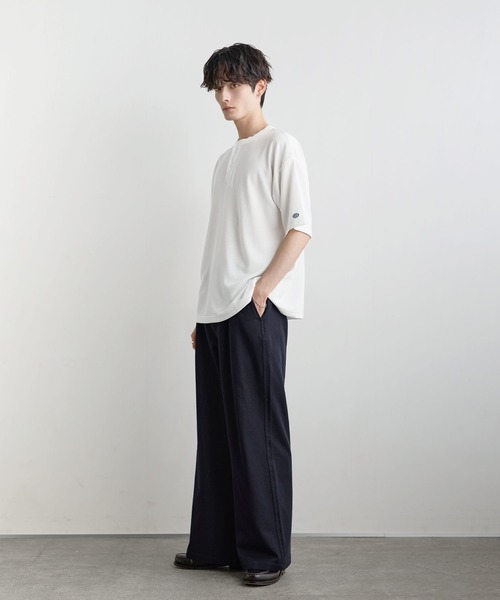 DISCUS(ディスカス)の「【吸水速乾/接触冷感/イージケア】COOLMAX/DISCUSワッフルヘンリーネックTシャツ(Tシャツ/カットソー・メンズ・ブルーグレー/ブラック/ホワイト/スミクロ・XL/M/L)」の8枚目の写真