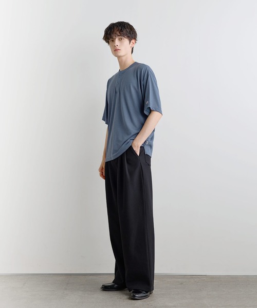 DISCUS(ディスカス)の「【吸水速乾/接触冷感/イージケア】COOLMAX/DISCUSワッフルヘンリーネックTシャツ(Tシャツ/カットソー・メンズ・ブルーグレー/ブラック/ホワイト/スミクロ・XL/M/L)」の17枚目の写真